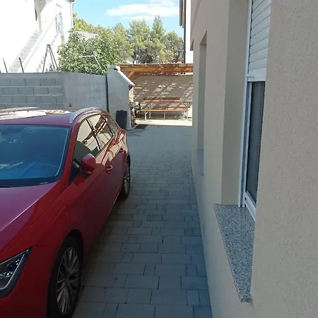 Apartment Japa Vrsi