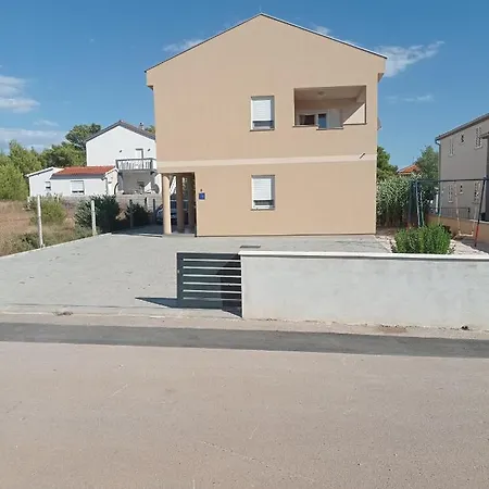 Japa Apartament Vrsi