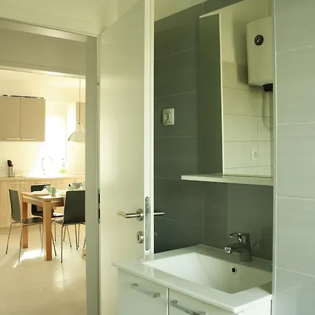 Japa Apartment Vrsi